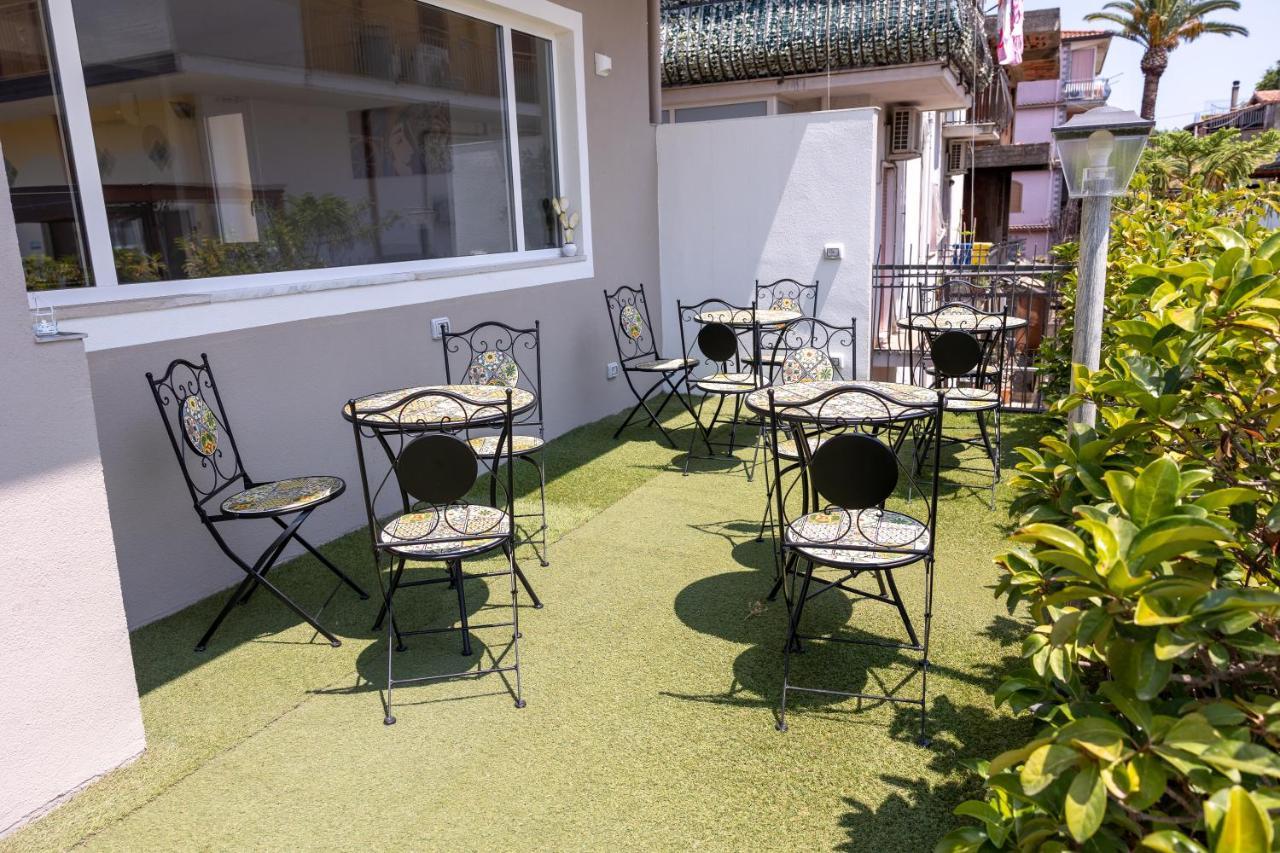 Sicily In Love 2 - Rooms & Breakfast Ταορμίνα Εξωτερικό φωτογραφία