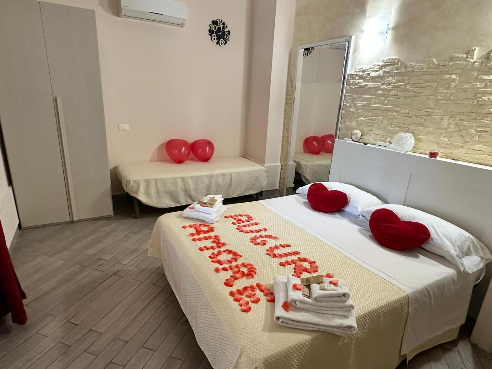 Sicily In Love 2 - Rooms & Breakfast Ταορμίνα Εξωτερικό φωτογραφία